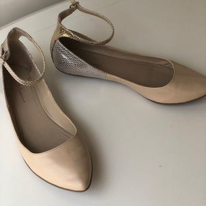 BCBGeneration nude/snake print ankle flats